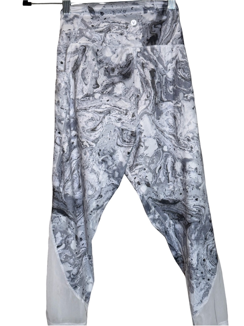 Velocity Marble-Print High Waisted Capri Leggings — White & Gray - Picture 6 of 9